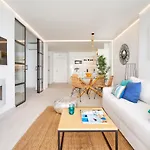 شقة Puro Beach. Charming With Jacuzzi. *