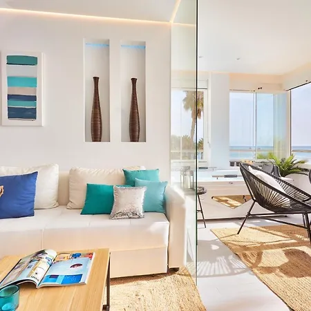 شقة Puro Beach. Charming With Jacuzzi. *