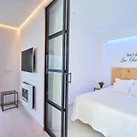 Puro Beach. Charming With Jacuzzi. Torremolinos