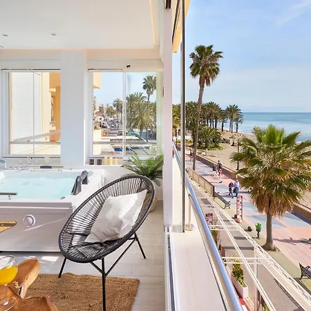 Puro Beach. Charming With Jacuzzi. * Torremolinos