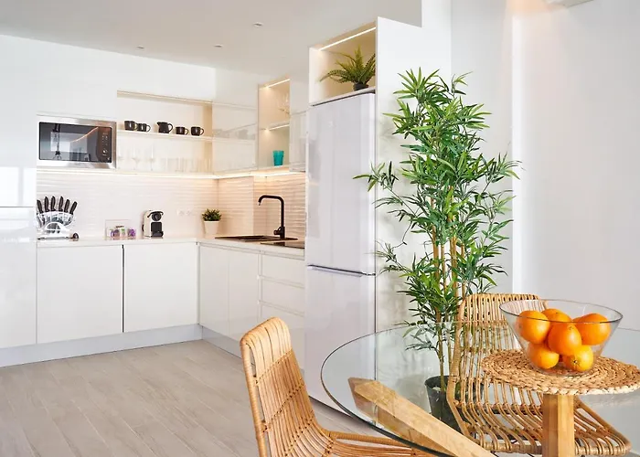 Appartement Puro Beach. Charming With Jacuzzi. *