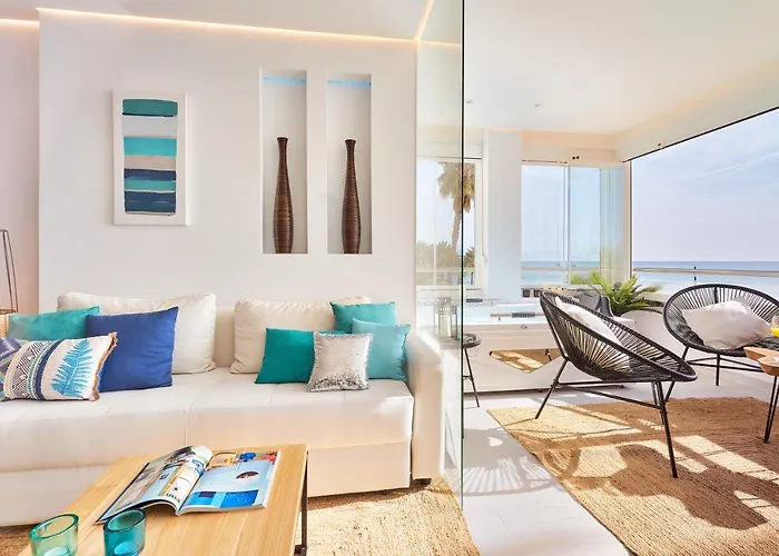 Appartement Puro Beach. Charming With Jacuzzi. *