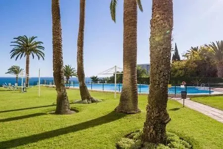 Puro Beach. Charming With Jacuzzi.