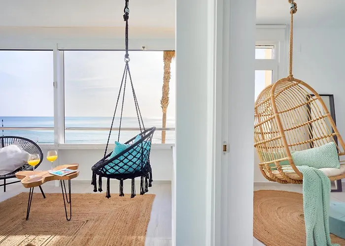 Puro Beach. Charming With Jacuzzi. *