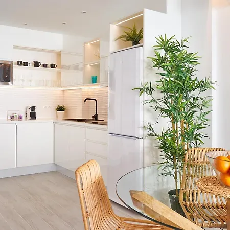 شقة Puro Beach. Charming With Jacuzzi. *