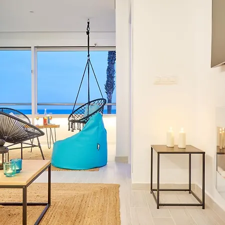 Puro Beach. Charming With Jacuzzi. Διαμέρισμα